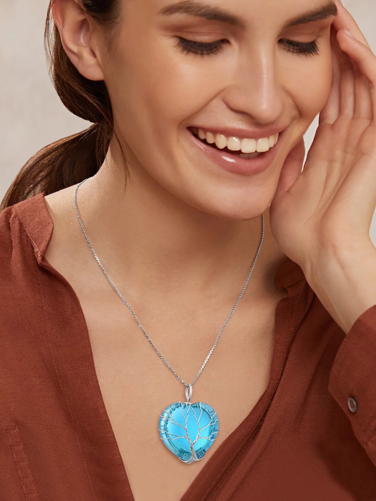 Elegant Tree of Life Heart Crystal Necklace - Moonstone March Birthstone Pendant Jewelry Gift for Mothers and Wives